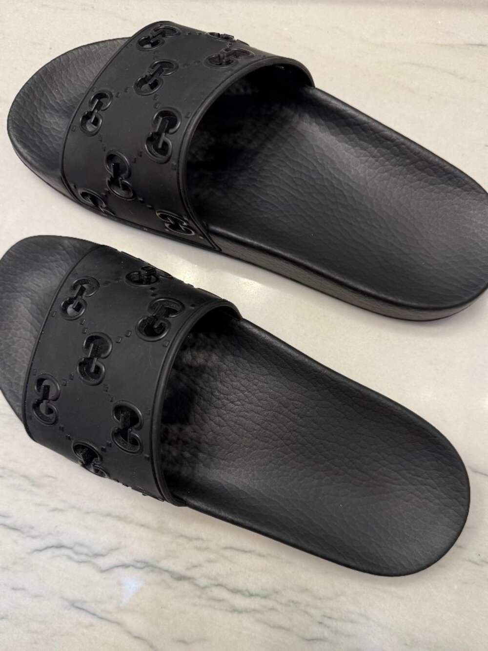 Gucci Slide - Picture 2 of 4